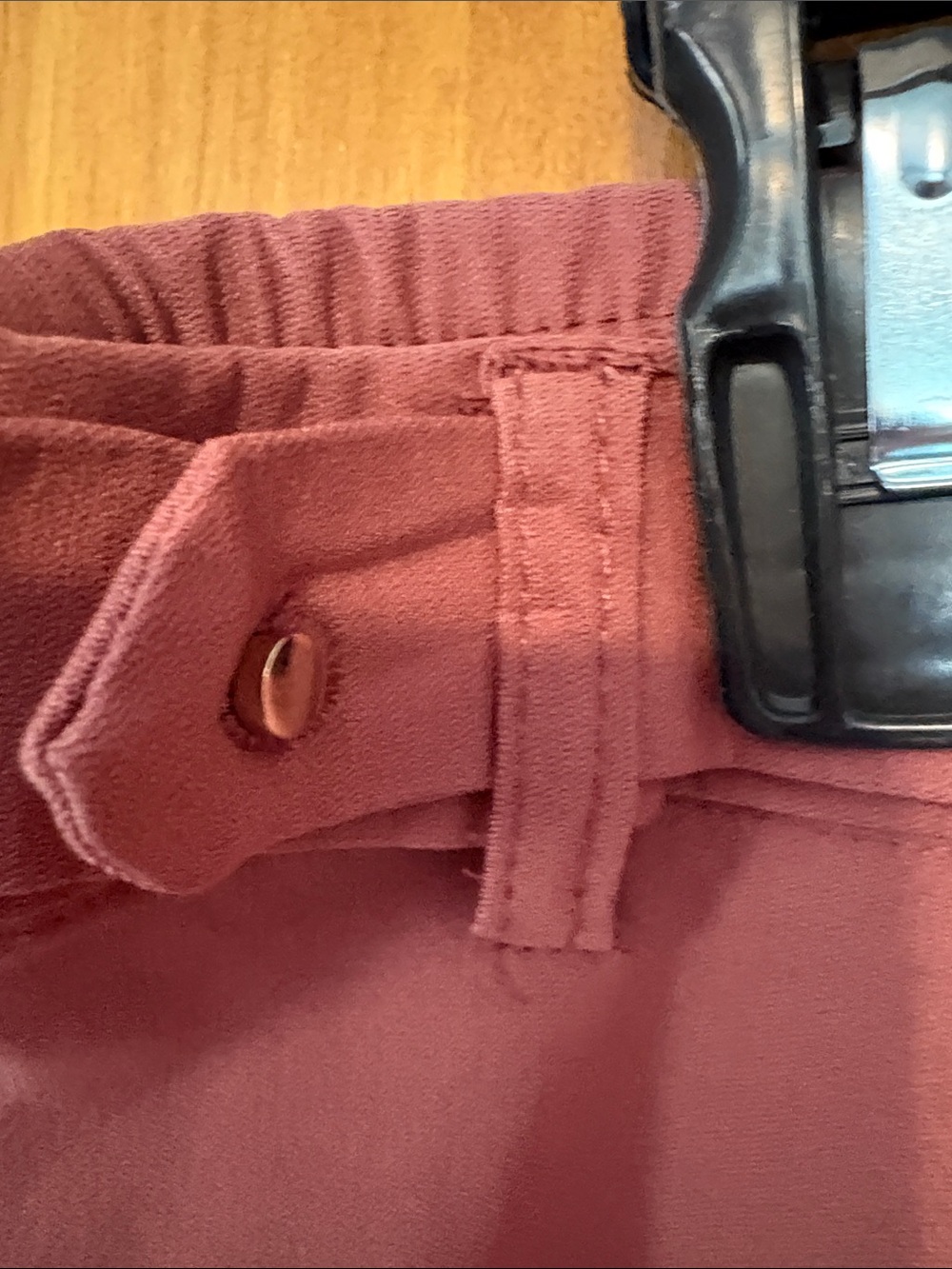 Women's Violets & Roses Mid Rise Slim Trousers Dusty Rose Size 10 Inseam 28 - Picture 4 of 12